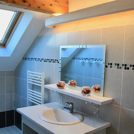 La Prairie Apartment *